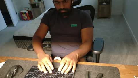 livetribber online show from 06-14-26, 01:02
