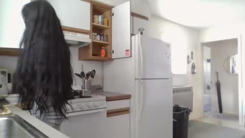 Liv Mirage online show from 09-21-25, 05:58