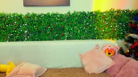 Snapshot of liya_gorgeous chatting on 12-26-24, 12:05 liya_gorgeous online show from 12-26-24, 12:05