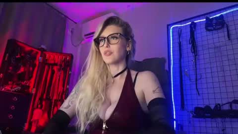 Snapshot of liya_ray chatting on 07-06-26, 11:18 Liya Ray online show from 07-06-26, 11:18
