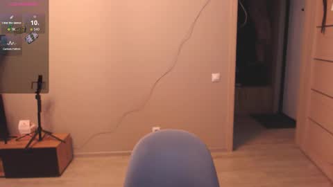 Snapshot of liza_wet chatting on 02-10-26, 01:53 Liza Wet online show from 02-10-26, 01:53