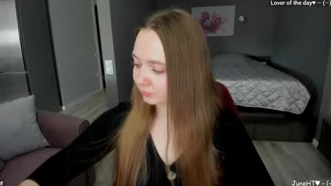 Girl next door online show from 06-02-26, 11:34