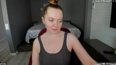 Girl next door online show from 06-06-26, 11:04