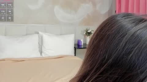 Snapshot of lizaloststar chatting on 09-26-25, 02:04 lizaloststar online show from 09-26-25, 02:04