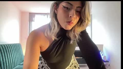 Snapshot of lizambarr chatting on 11-27-25, 08:55 Lizeth online show from 11-27-25, 08:55