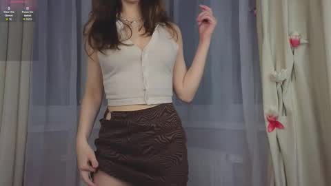 Snapshot of lizbethbiers chatting on 11-30-25, 03:32 Hello there im Amelia Im new here Lets have fun online show from 11-30-25, 03:32