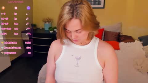 Snapshot of lizbethhaith chatting on 12-27-24, 01:32 Lizbeth or Lizzy online show from 12-27-24, 01:32