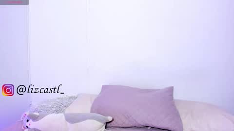 lizcastl online show from 11-28-25, 10:34