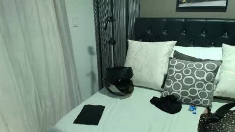 Lizz  online show from 09-10-25, 11:43