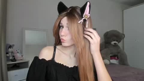 lizza_a online show from 05-07-26, 05:07