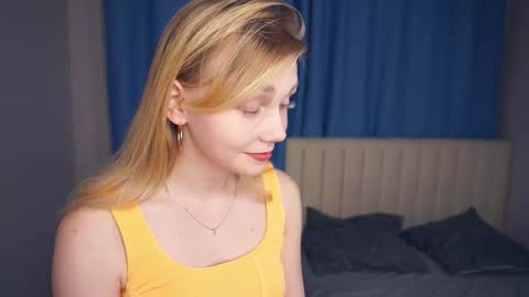 Snapshot of lizzetteavent chatting on 11-22-25, 06:40 Megan online show from 11-22-25, 06:40