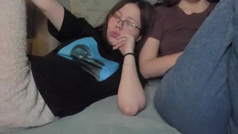 Snapshot of lizzi_muur chatting on 02-01-25, 01:51 lizzi_muur online show from 02-01-25, 01:51