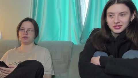 Snapshot of lizzi_muur chatting on 02-03-25, 11:20 lizzi_muur online show from 02-03-25, 11:20