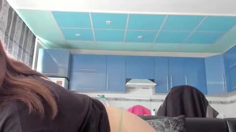 Snapshot of lizzi_muur chatting on 02-08-25, 10:29 lizzi_muur online show from 02-08-25, 10:29