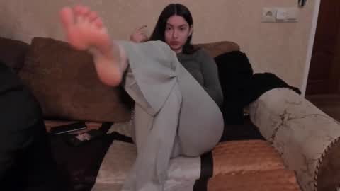 Snapshot of lizzi_muur chatting on 01-08-26, 08:33 lizzi_muur online show from 01-08-26, 08:33