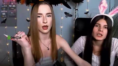 lizzie_boom online show from 10-25-25, 07:19