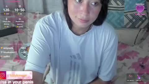 Snapshot of lizzy_kawuaii chatting on 08-03-26, 09:04 lizzy online show from 08-03-26, 09:04