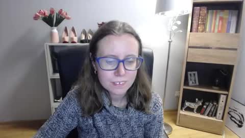 Snapshot of lizzy_sparkle chatting on 11-24-25, 05:29 Lizzy online show from 11-24-25, 05:29