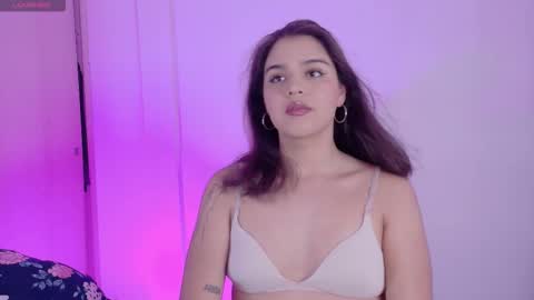 Snapshot of lizzywindsor chatting on 03-09-26, 08:02 lizzywindsor online show from 03-09-26, 08:02