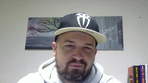 Snapshot of lj345689 chatting on 01-01-25, 03:23 lj345689 online show from 01-01-25, 03:23