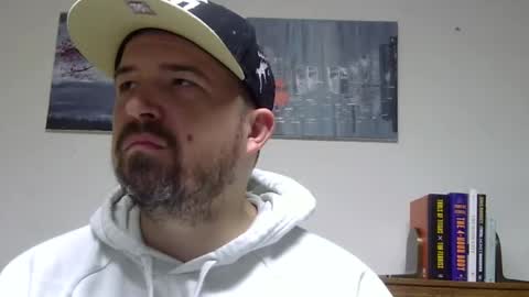 Snapshot of lj345689 chatting on 02-03-25, 01:30 lj345689 online show from 02-03-25, 01:30