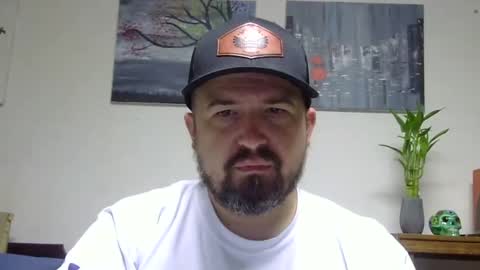 Snapshot of lj345689 chatting on 09-14-25, 05:12 lj345689 online show from 09-14-25, 05:12