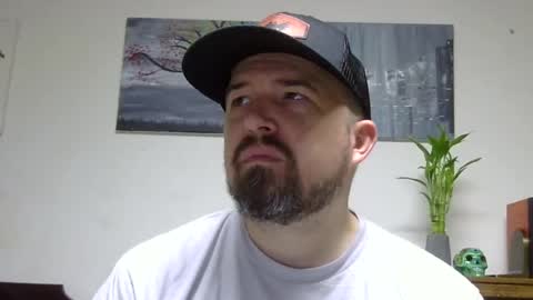 Snapshot of lj345689 chatting on 10-19-25, 01:06 lj345689 online show from 10-19-25, 01:06