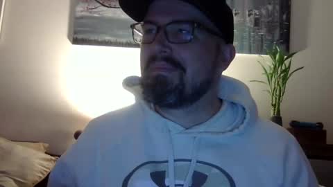 Snapshot of lj345689 chatting on 12-16-25, 05:34 lj345689 online show from 12-16-25, 05:34