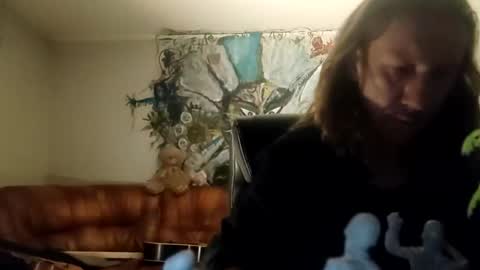 lkonig504475 online show from 10-21-25, 10:32