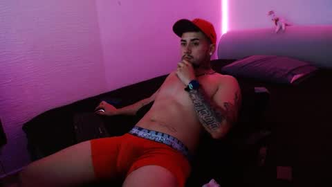 Snapshot of lliamm_2 chatting on 01-25-25, 06:57 lliamm 2 online show from 01-25-25, 06:57