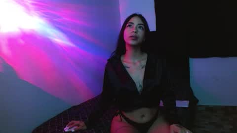 Snapshot of lliamm_2 chatting on 11-16-25, 06:19 lliamm 2 online show from 11-16-25, 06:19