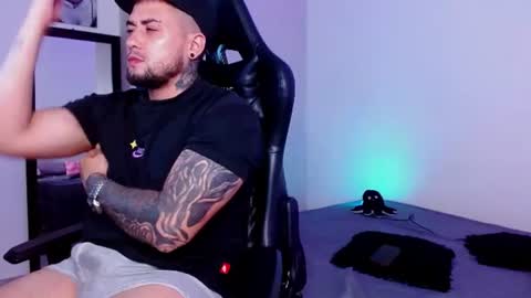 lliamm 2 online show from 07-16-26, 05:24