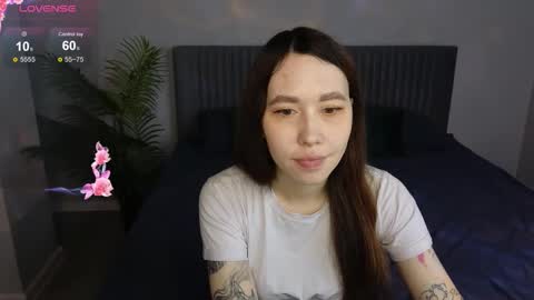 Jinks online show from 10-25-25, 01:35