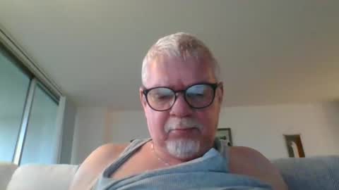 Lost Leo online show from 12-29-24, 04:08