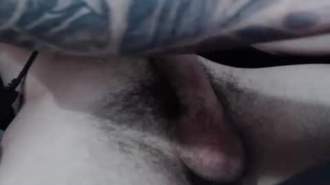 Snapshot of lnecrisl chatting on 11-22-25, 10:09 lnecrisl online show from 11-22-25, 10:09