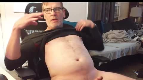 LongDick Daddy online show from 10-30-25, 06:41