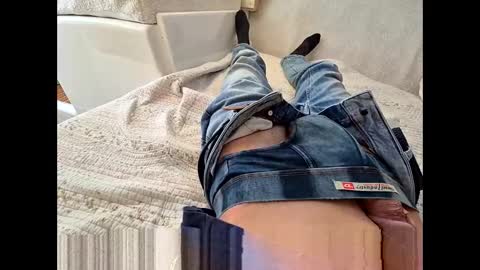 Lo82 online show from 01-23-25, 03:43