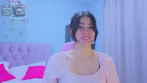 Snapshot of loaluxury chatting on 09-26-25, 10:47 Pamela online show from 09-26-25, 10:47