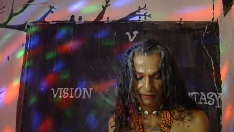 LA LOBA online show from 12-30-24, 05:26