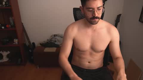 Lobito blanco Thefckingwolf main account online show from 09-25-25, 03:49