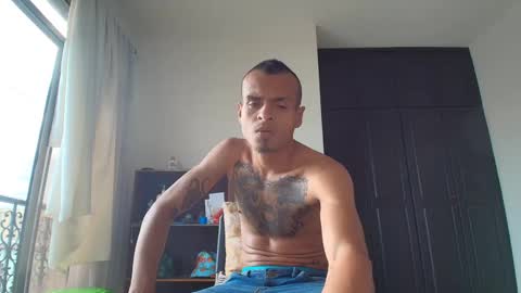 Snapshot of lobo_cockk chatting on 01-31-25, 09:59 edwin online show from 01-31-25, 09:59