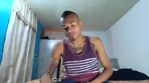 Snapshot of lobo_cockk chatting on 02-13-25, 02:45 edwin online show from 02-13-25, 02:45