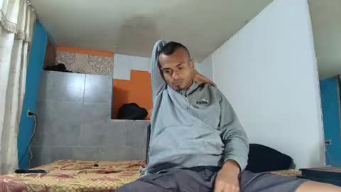 Snapshot of lobo_cockk chatting on 02-16-25, 05:48 edwin online show from 02-16-25, 05:48