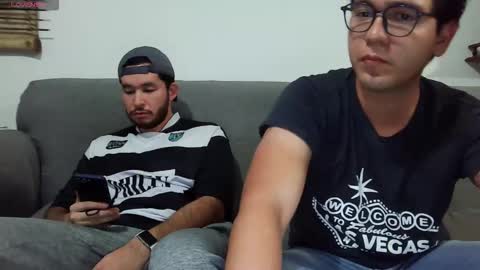 Lobo online show from 10-28-25, 03:32