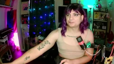 Snapshot of lobotomyprincess chatting on 06-14-26, 10:23 LobotomyPrincess online show from 06-14-26, 10:23
