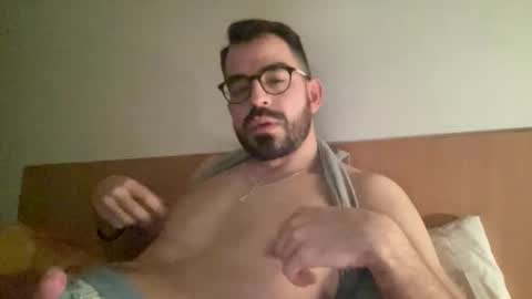 Snapshot of lofas12345 chatting on 12-16-25, 06:24 lofas12345 online show from 12-16-25, 06:24