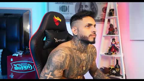 Snapshot of logan_hugh8 chatting on 02-22-25, 09:45 logan_hugh8 online show from 02-22-25, 09:45