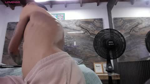 Snapshot of logan_wollff chatting on 06-14-26, 02:24 logan_wollff online show from 06-14-26, 02:24