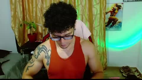 Snapshot of loganandrwz chatting on 07-08-26, 12:42 Loganandrwz online show from 07-08-26, 12:42