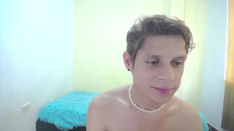 Snapshot of loganevans8 chatting on 02-25-25, 07:58 Logan online show from 02-25-25, 07:58